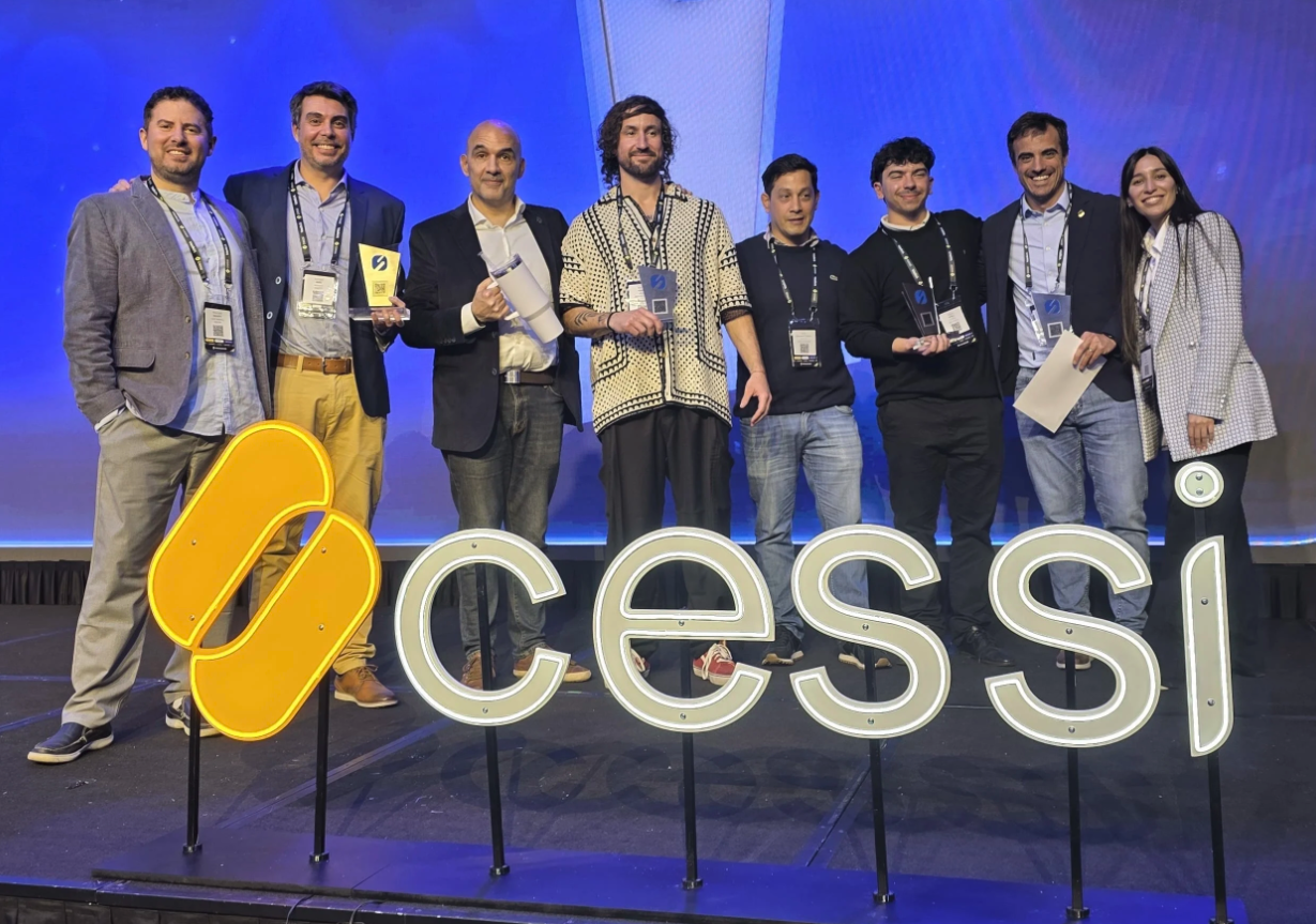 MedeaTec team receiving the 2026 Sadosky Awards
